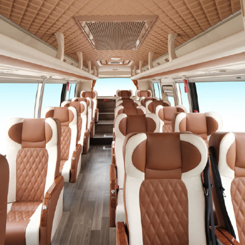 24 Seats Passenger Used Coach Bus with Left Drive in by and Weichai Engine