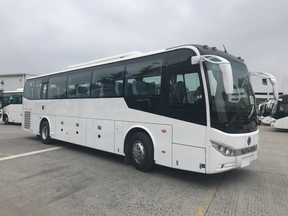 12000*2550*3830mm Used Coach Bus Luxury RHD Bus with 39 Seats and 2200rpm Rated Speed