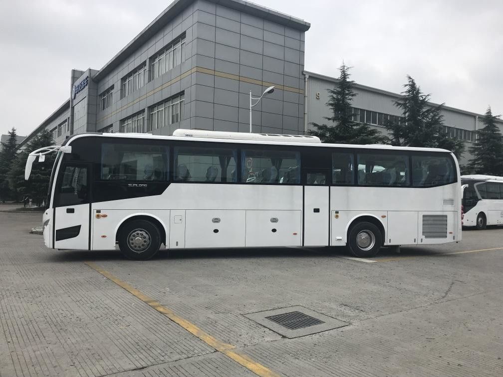 12000*2550*3830mm Used Coach Bus Luxury RHD Bus with 39 Seats and 2200rpm Rated Speed