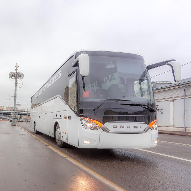 Good 51 Seats Diesel Buses Coaches for Public Bus Euro 5 Emission Standard