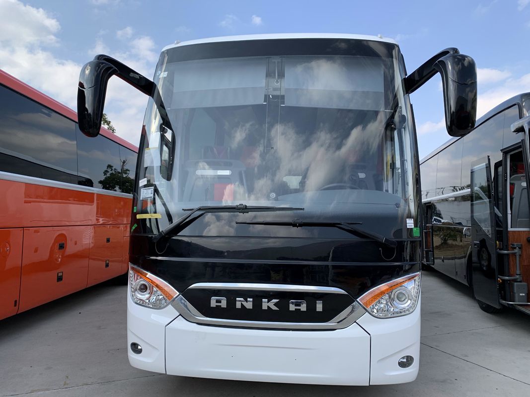 Good 51 Seats Diesel Buses Coaches for Public Bus Euro 5 Emission Standard