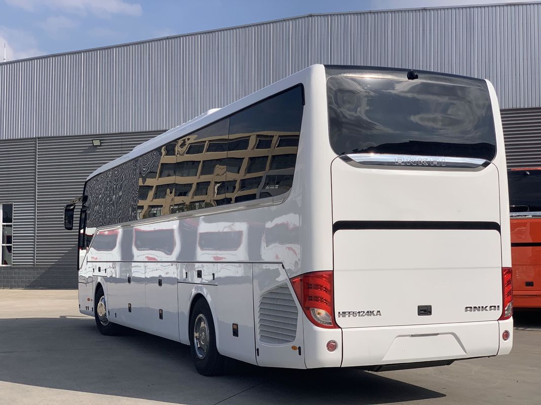 Good 51 Seats Diesel Buses Coaches for Public Bus Euro 5 Emission Standard