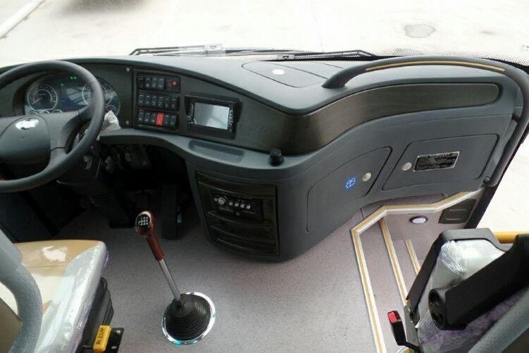 Yuchai Engine City Buses 67 Seater 12m Luxury Coaches for Comfortable City Transport