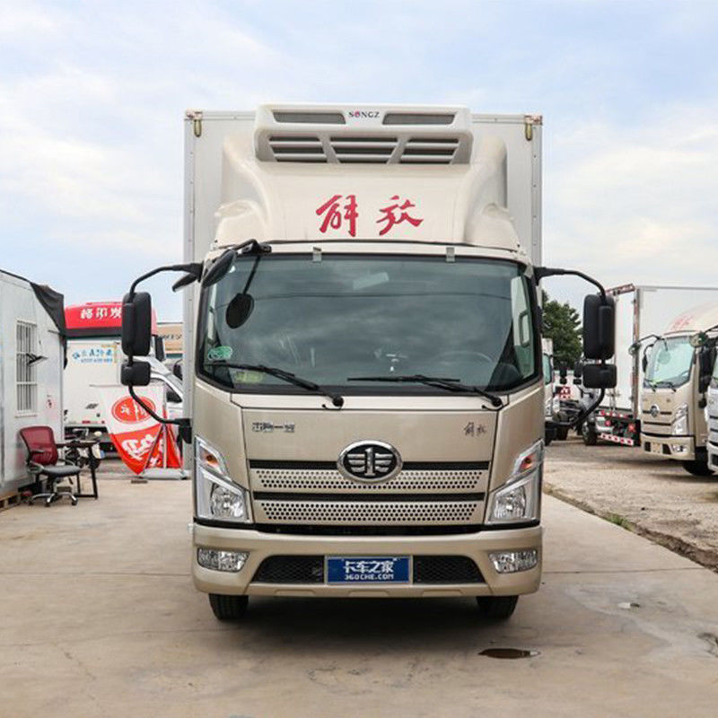 1-10T Capacity Professional Jiefang Refrigerated Truck For Fresh And Frozen Products