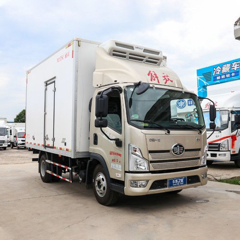 1-10T Capacity Professional Jiefang Refrigerated Truck For Fresh And Frozen Products