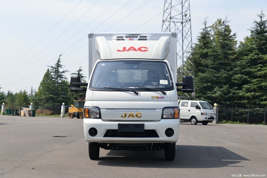 130HP JAC Refrigerated Truck for Transportation 4x2 GVW≤5T Diesel Fuel Refrigeration