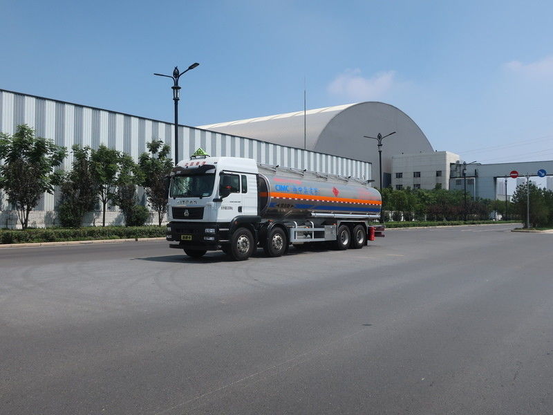 20520kg Rated Load 8*4 30m3 Transport Petrol Diesel Tanker Truck CIMC LINYU