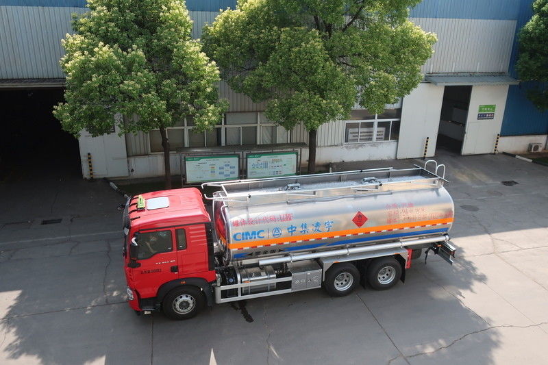 CIMC LINYU 6*4 24m3 Aluminum Alloy Tanker Truck for Flammable Liquid Fuel Transport