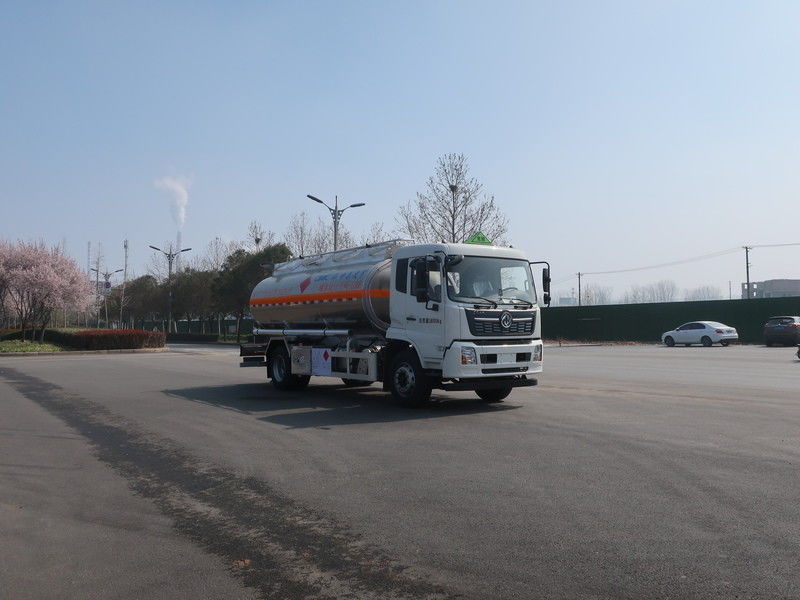 15m3 CIMC LINYU Dongfeng Oil Tanker Truck Aluminum Alloy Liquid Fuel Transport Vehicle