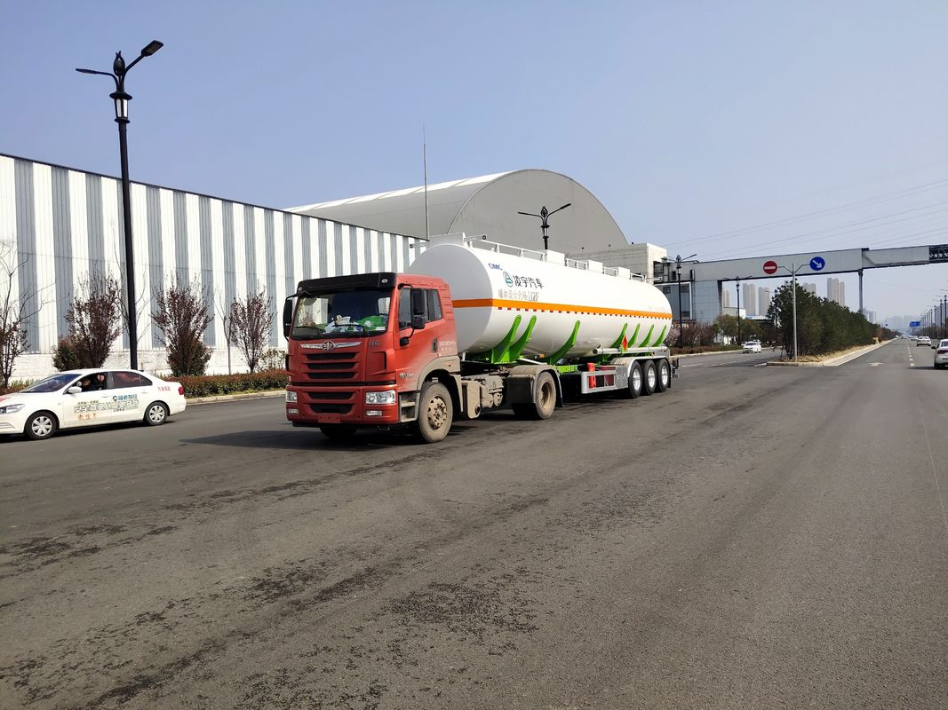 CIMC Fuel Tank Crude Palm Oil 3 Axle Cooking Oil Tanker Semi Trailer With Alloy Tank