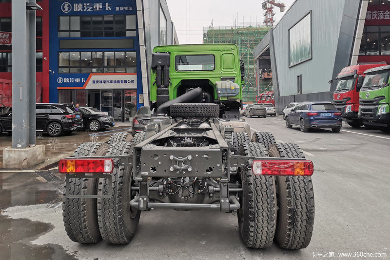 Normal Driver's Seat Sinotruk Howo 371 Hp Euro 2 Manual 6X4 Diesel Engine Truck Head