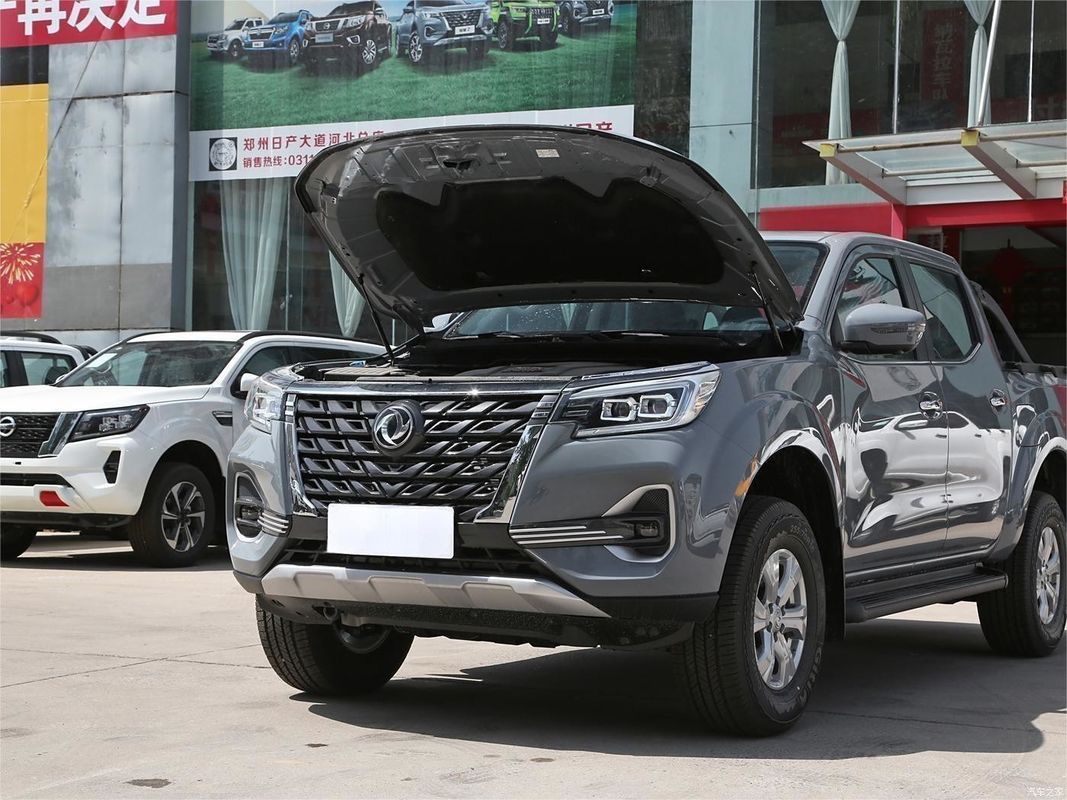 Rich7 4*4 Diesel Automatic 8AT Pickup Car With Minimum Grand Clearance 20°-25°