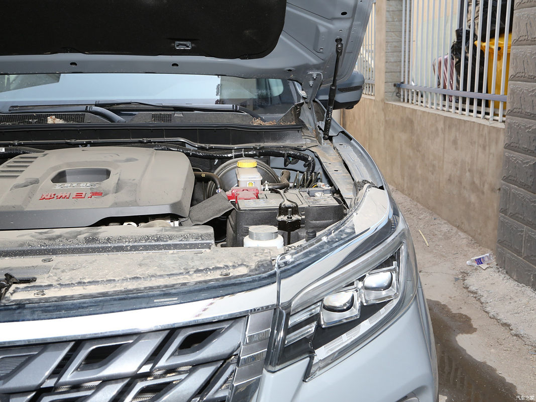 Popular Dongfeng Rich 7 4*2 LHD Gasoline Automatic Pickup Truck With Max.speed Km/h 170