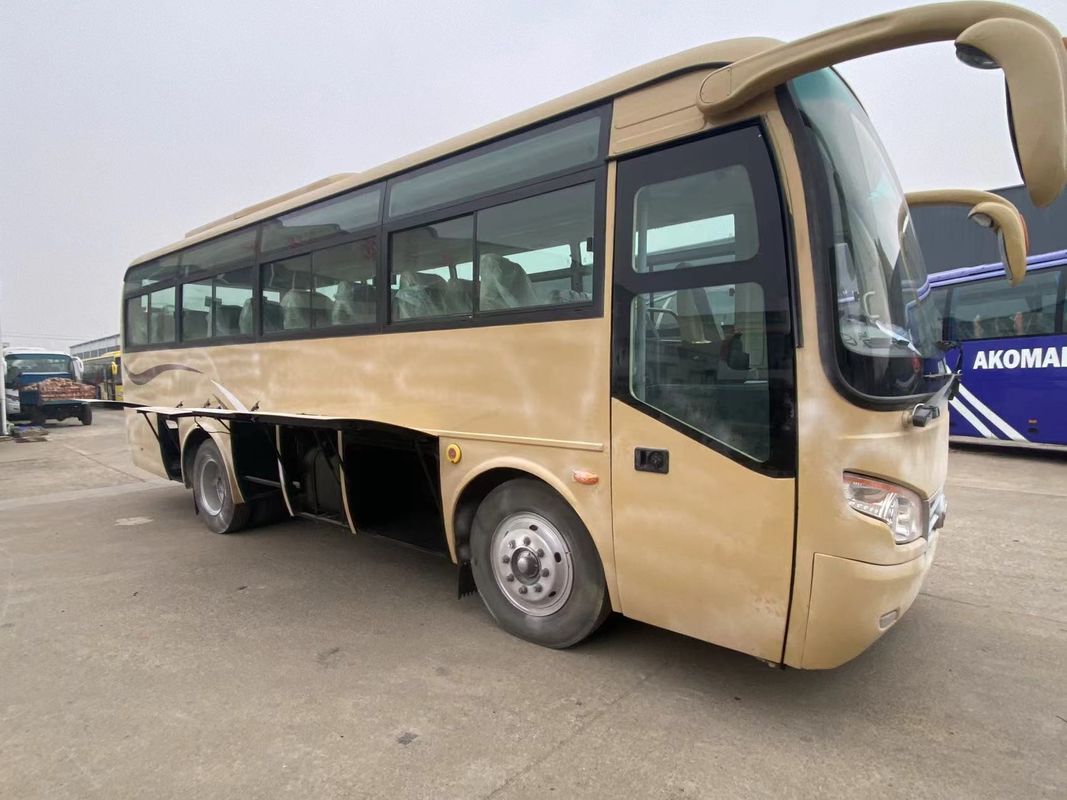 2020 Left Hand Driver Yu Tong Bus Sale in South Africa 29-35 Seaters Front Engine