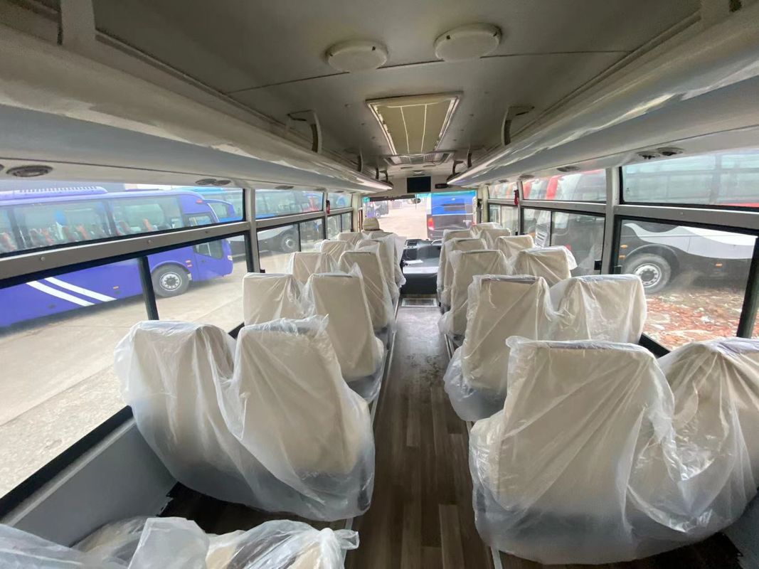 2020 Left Hand Driver Yu Tong Bus Sale in South Africa 29-35 Seaters Front Engine
