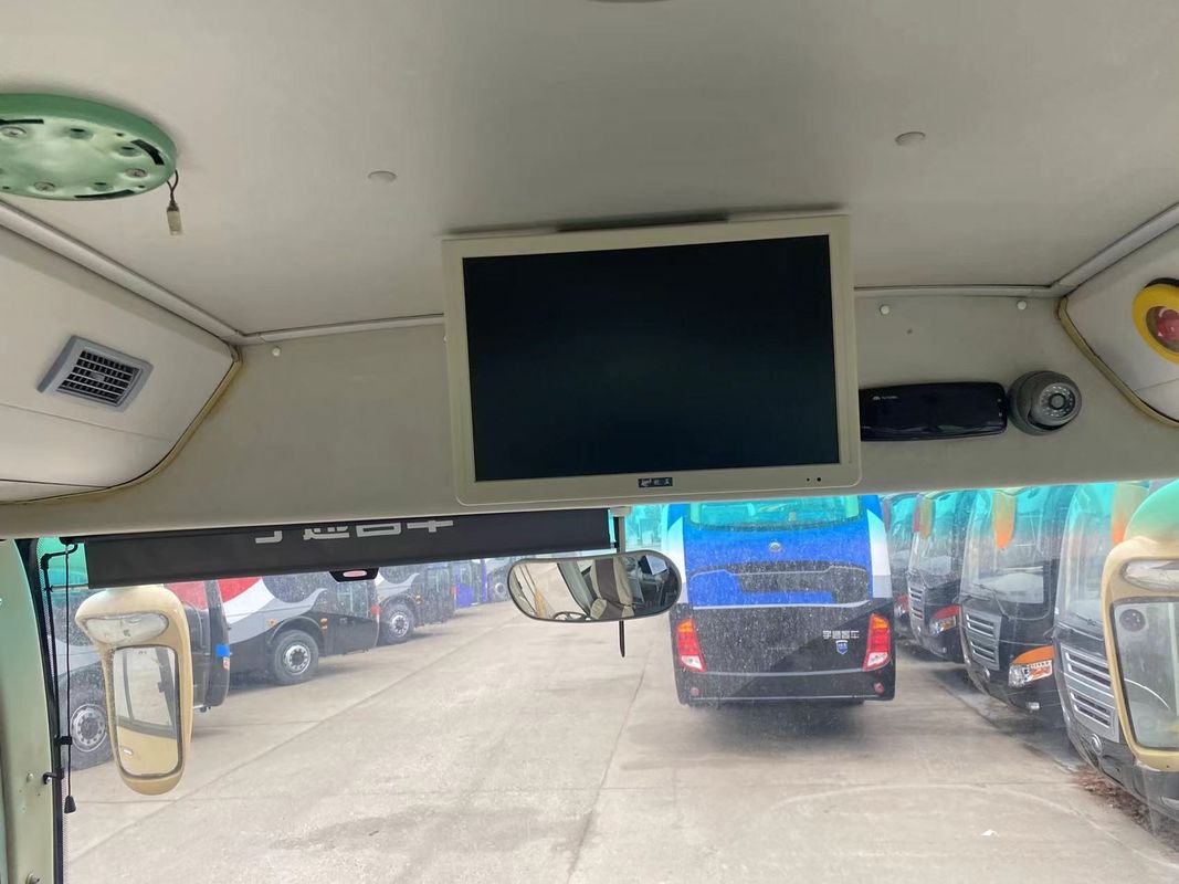 2020 Left Hand Driver Yu Tong Bus Sale in South Africa 29-35 Seaters Front Engine
