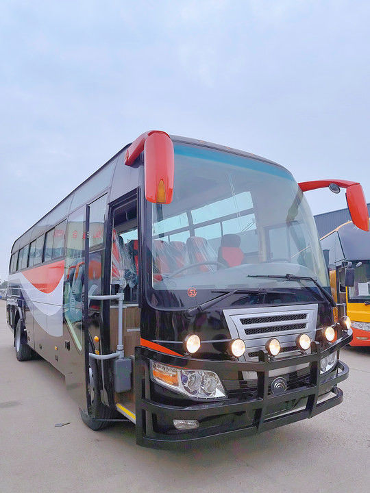 12m Diesel Buses with 12450*2550*3790mm Overall Dimensions and 295/80R22.5-18PR Tyres