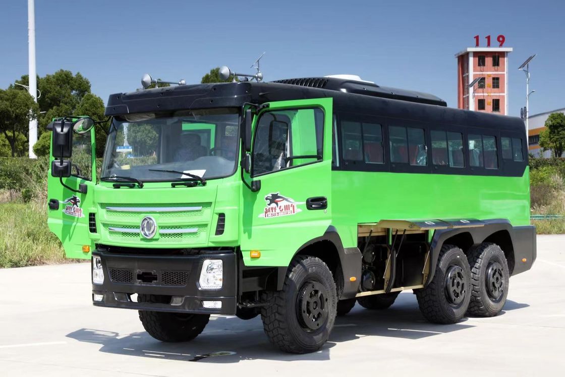 Manual 8-speed Gearbox and 155kw Power 6*6 Desert Passenger Bus for Mining in Dongfeng