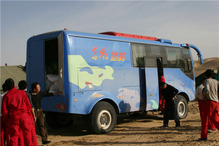 6700mm Length 4x4 Desert Bus Off-road Awd 14 Seats Passenger Bus For Africa Euro 3 Emission Standard