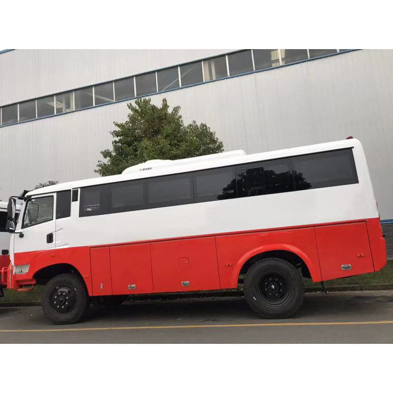 7.5 Meters Front Engine 29 Seats 4X4 Dongfeng Off-Road Coach Bus for Standards Market