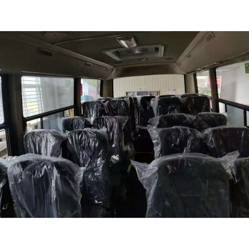 7.5 Meters Front Engine 29 Seats 4X4 Dongfeng Off-Road Coach Bus for Standards Market